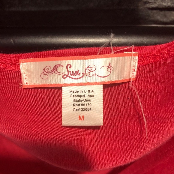 Lux V-Neck Top - Picture 3 of 4